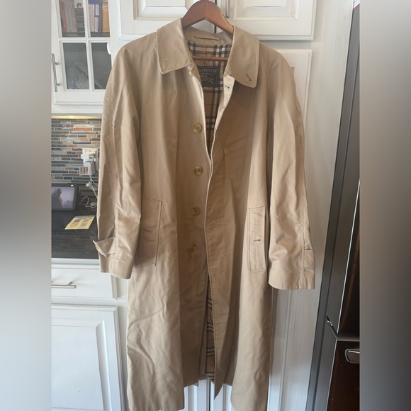 Burberry Tan Women's Trench Coat